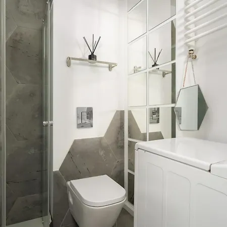 Apartment Comfortable Studio For 2 In Near The Market And Park By Renters Poznan