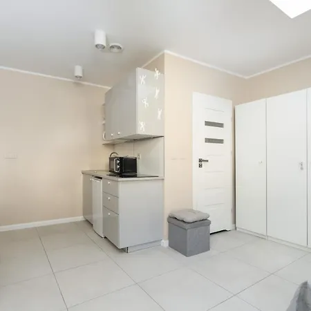 Apartment Comfortable Studio For 2 In Near The Market And Park By Renters *